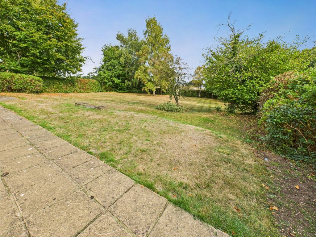 Property photo 3 of 18 Picture No. 14