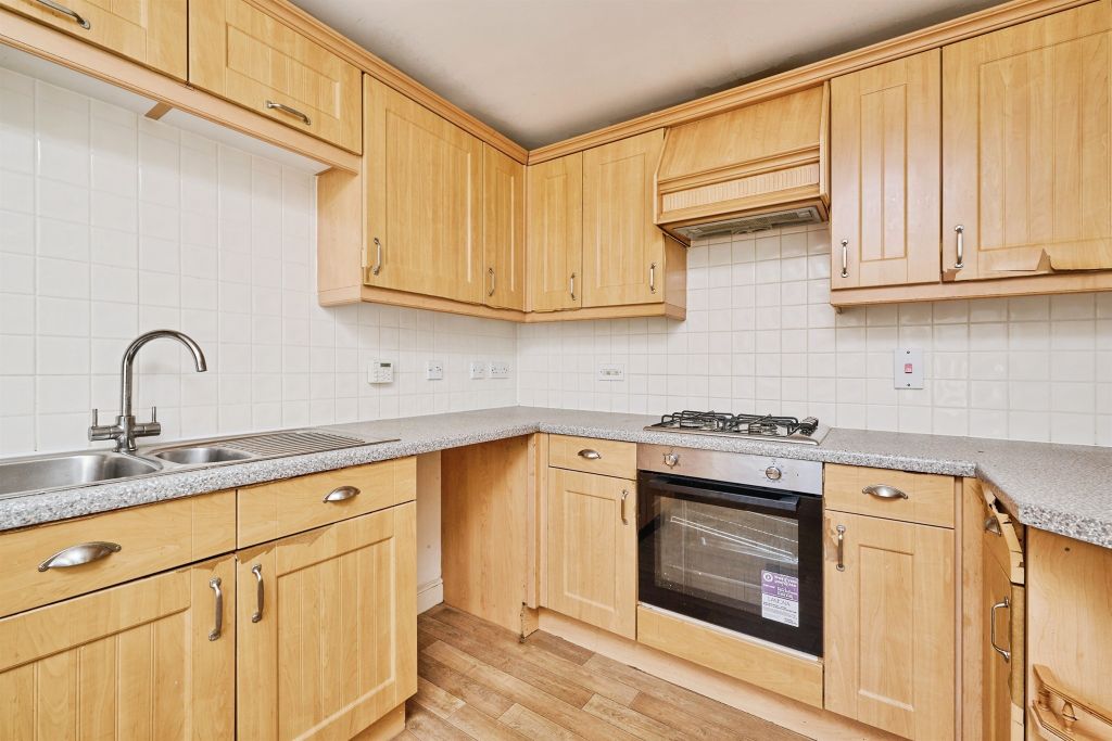 Property photo 2 of 15