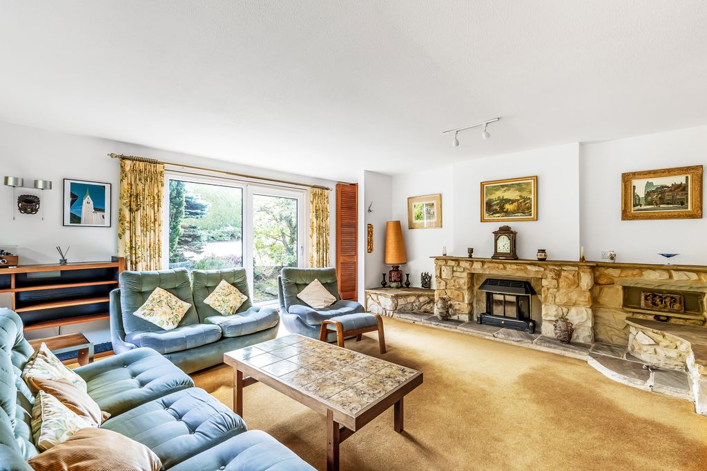 Additional image 4 of 5 bed detached house for saleQuarry Road, Oxted, Surrey RH8