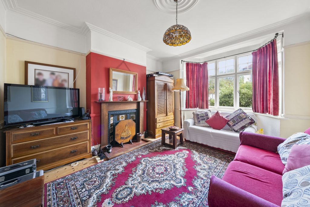 Property photo 2 of 15 Photo 9