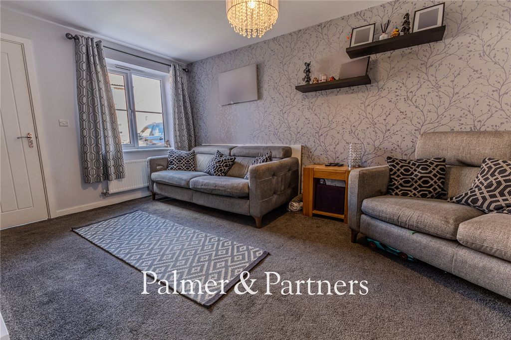 Additional image 5 of 4 bed semi-detached house for saleHodgson Avenue, Leiston, Suffolk IP16
