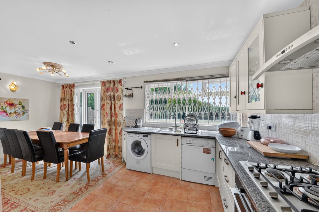 Property photo 3 of 17 Picture No. 08