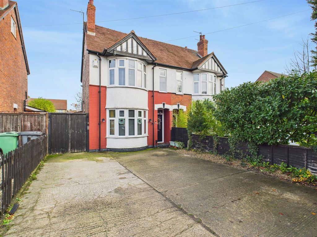 Property photo 1 of 24