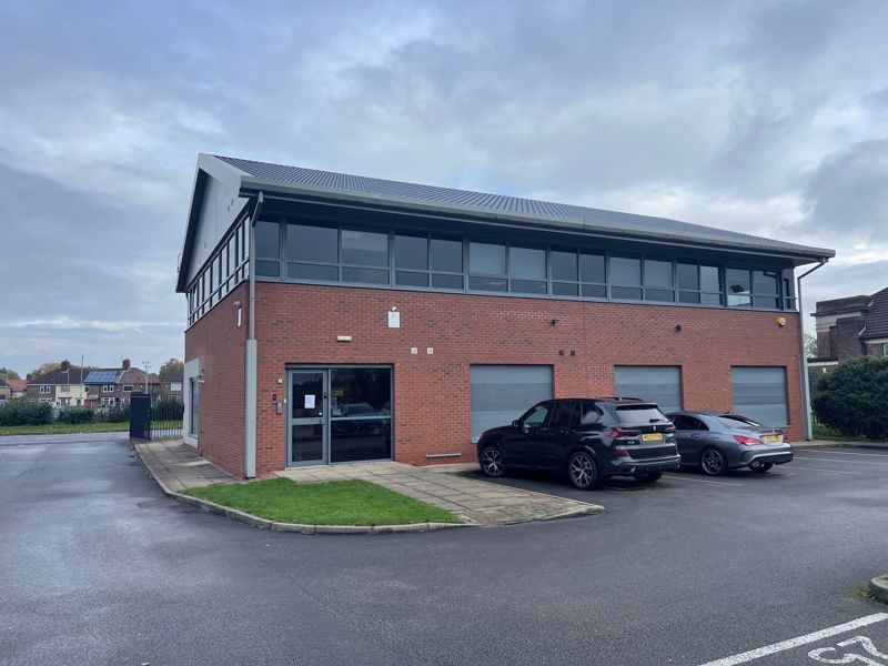 Property photo 2 of 8 Photo 2