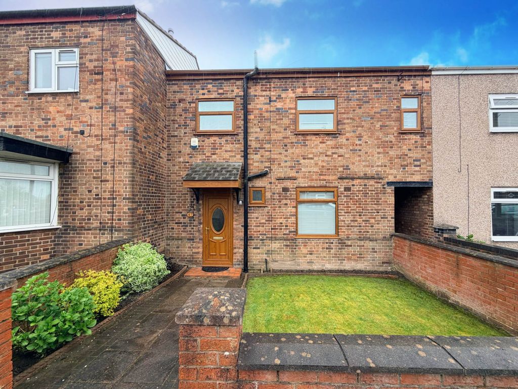 Property photo 1 of 18