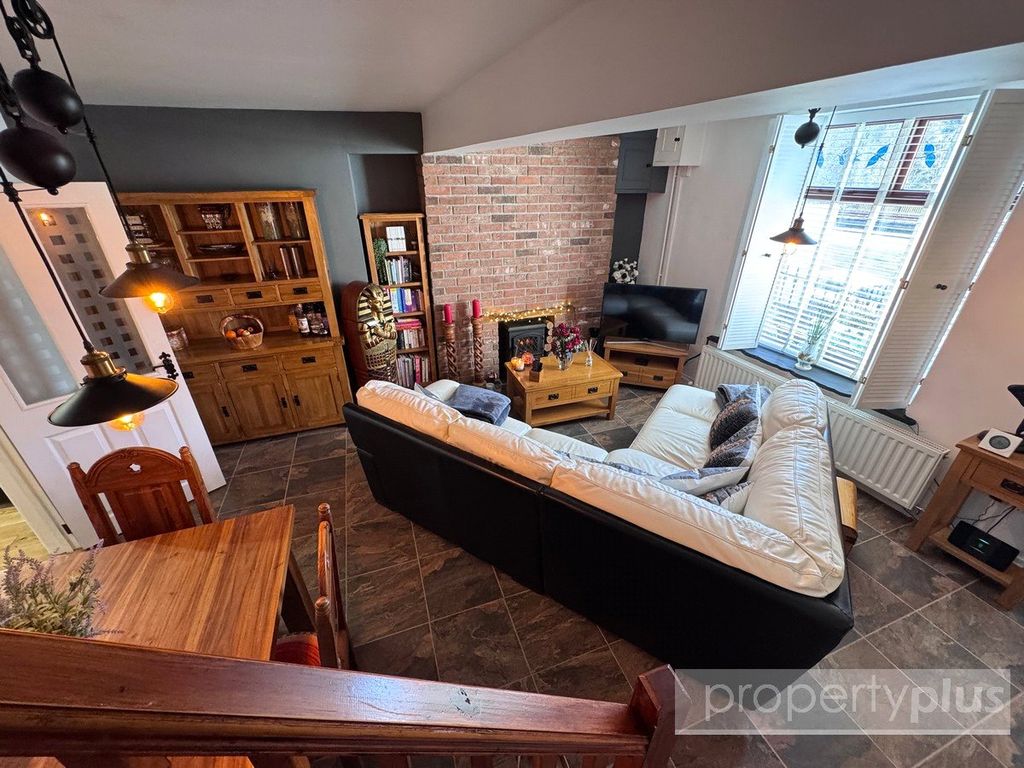 Property photo 3 of 22 Picture No. 07