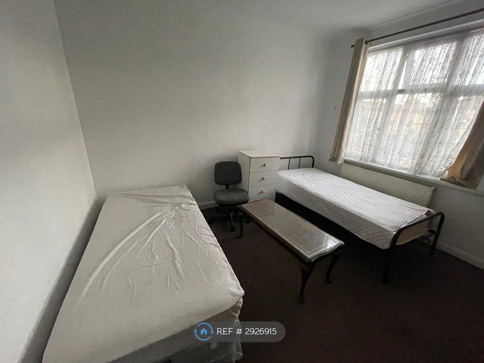 Property photo 2 of 4
