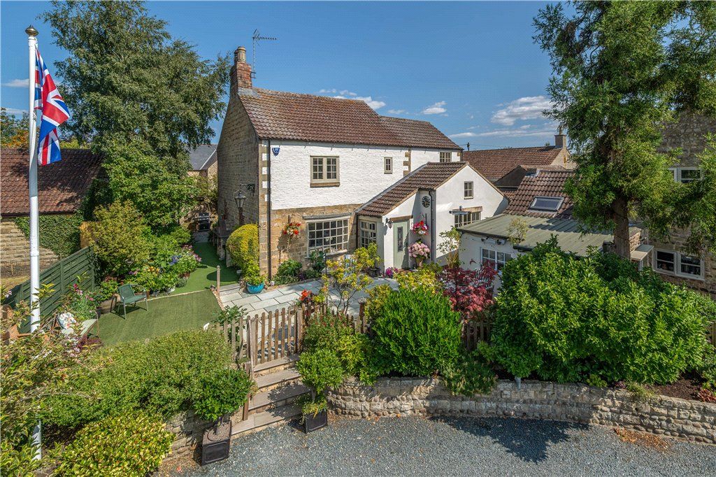 Property photo 1 of 23 Picture No. 35