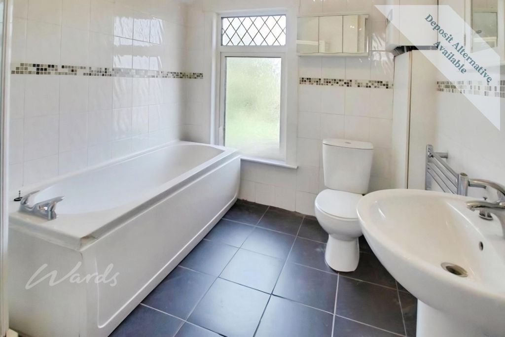 Property photo 3 of 5 Burnt Oak Bathroom