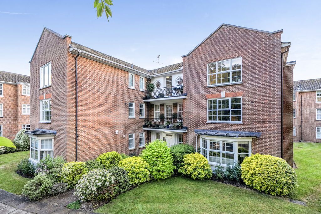 Property photo 1 of 27 1459813-1-6A04B76...