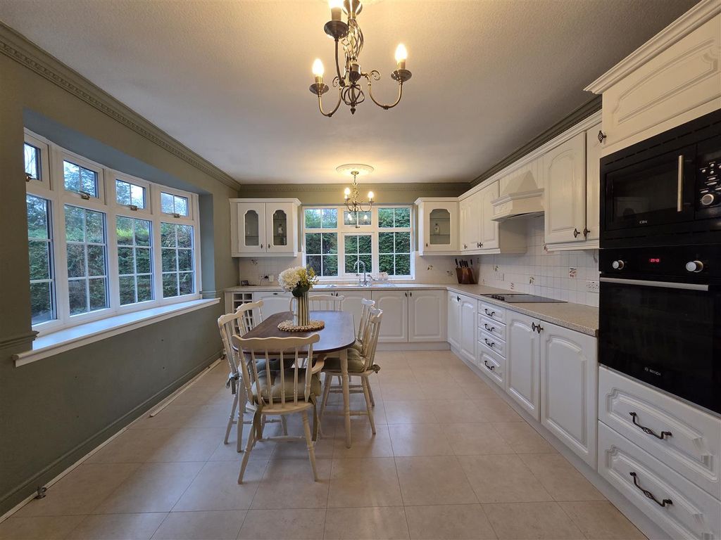 Property photo 2 of 16 20251218_095343.Jpg