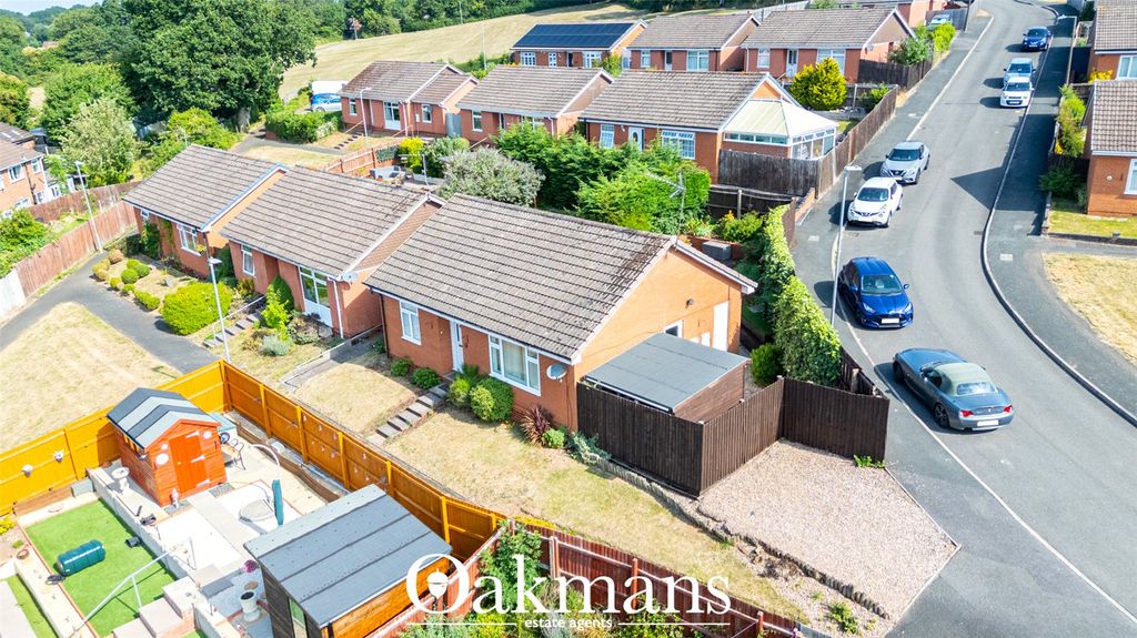 Property photo 1 of 27 Picture No. 04