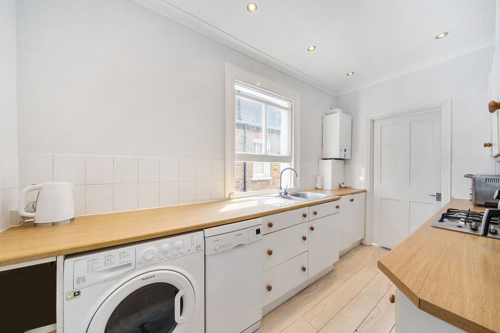 Property photo 3 of 6 Picture No. 08