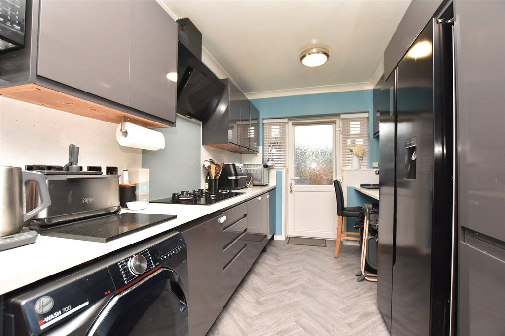 Property photo 3 of 17 Picture No. 20