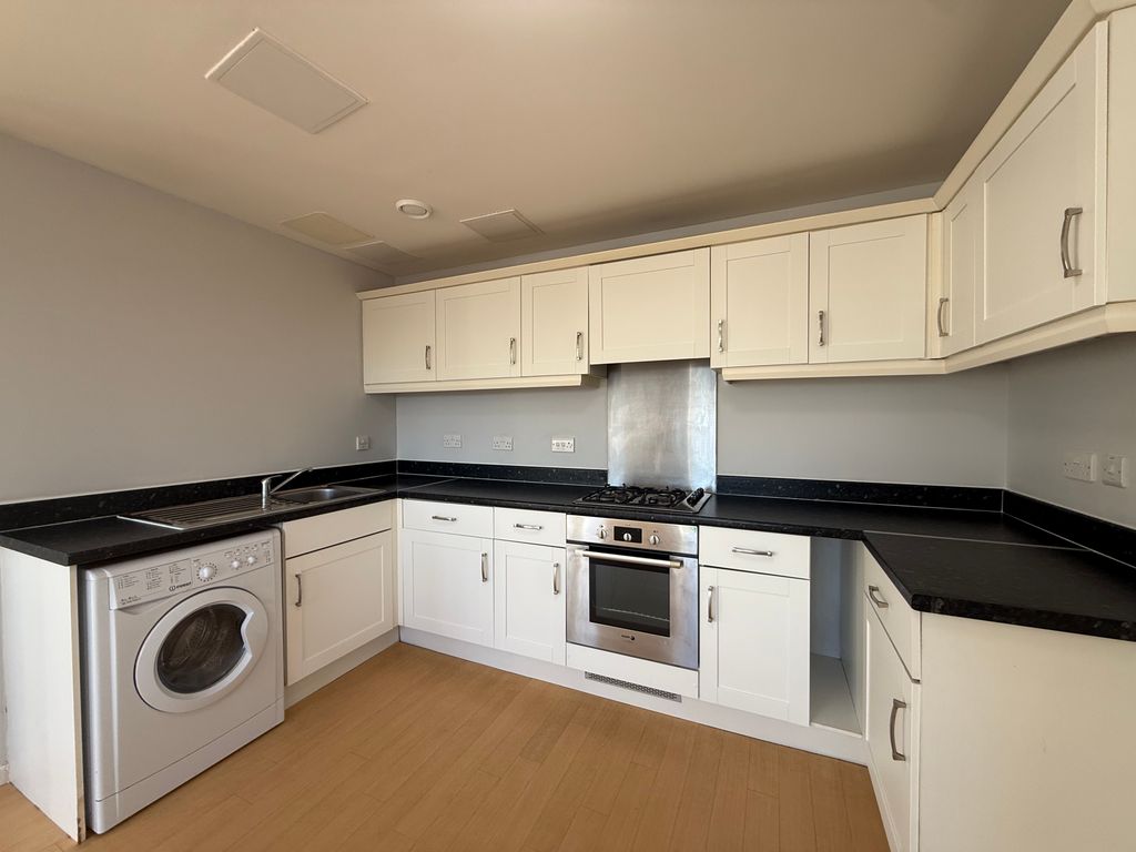 Property photo 2 of 5 Image