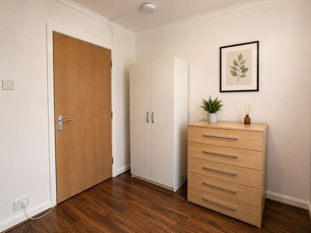 Property photo 2 of 4