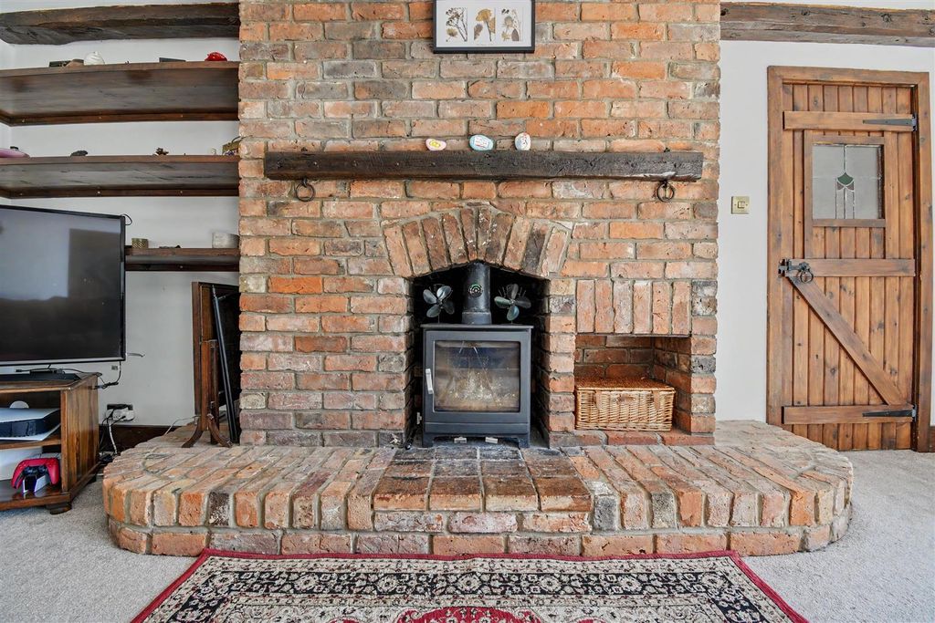 Additional image 13 of 5 bed detached house for saleNew Road, Worlaby, Brigg DN20