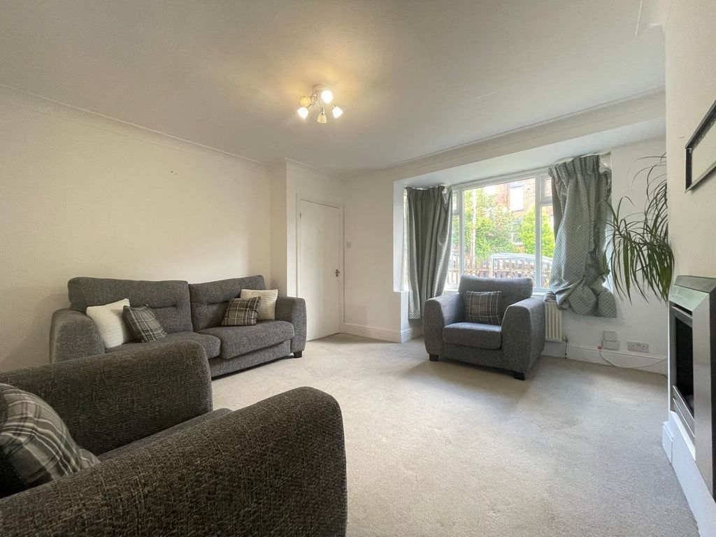Property photo 2 of 11 Picture No. 10