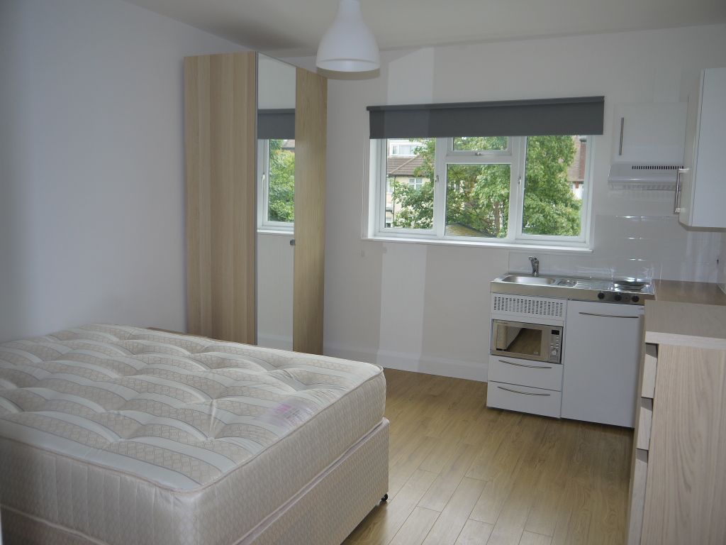 Property photo 1 of 5