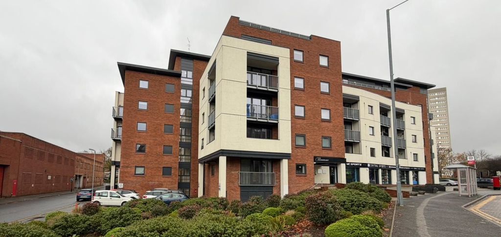 Property photo 2 of 20