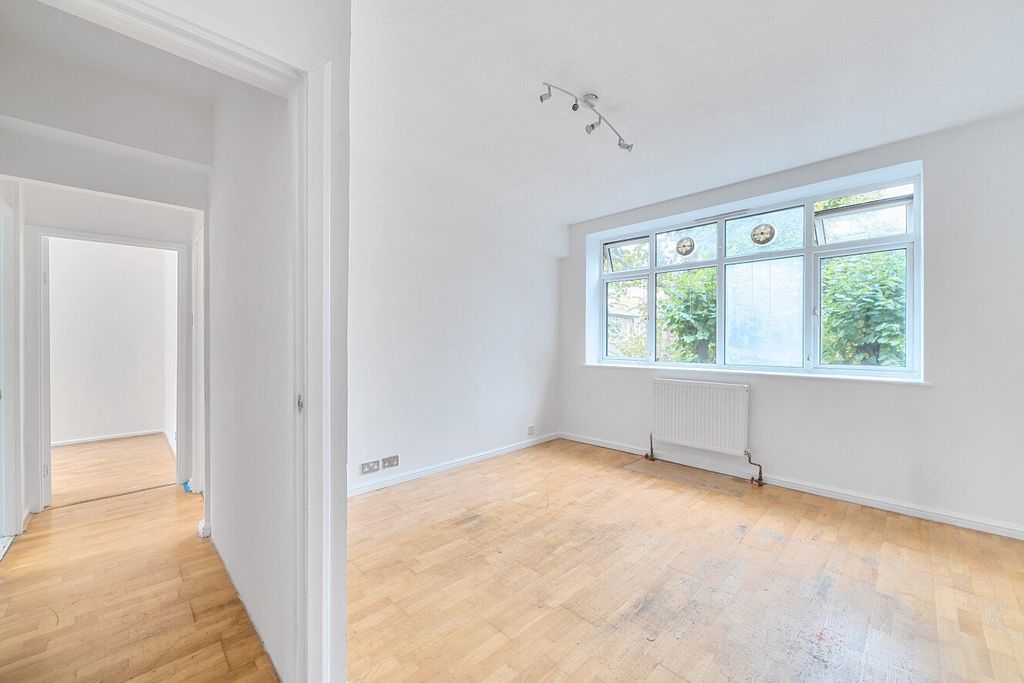 Property photo 3 of 13 Picture No. 06