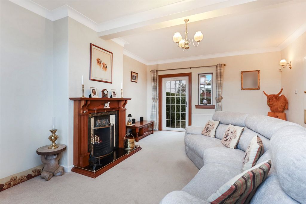 Property photo 2 of 24 Picture No. 04