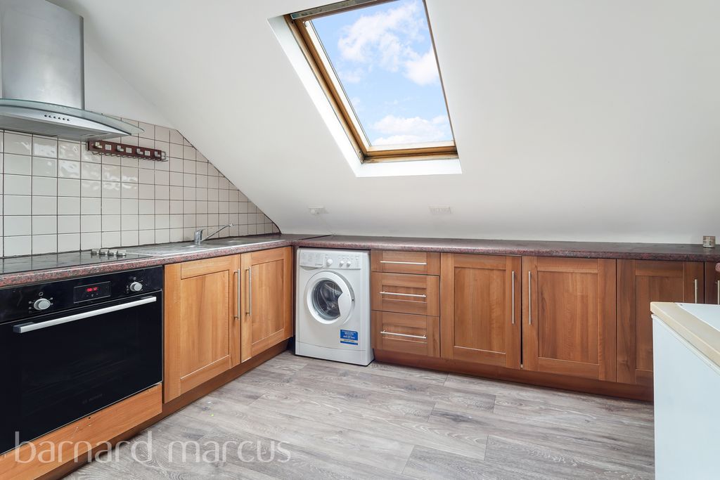 Property photo 1 of 3 Kitchen