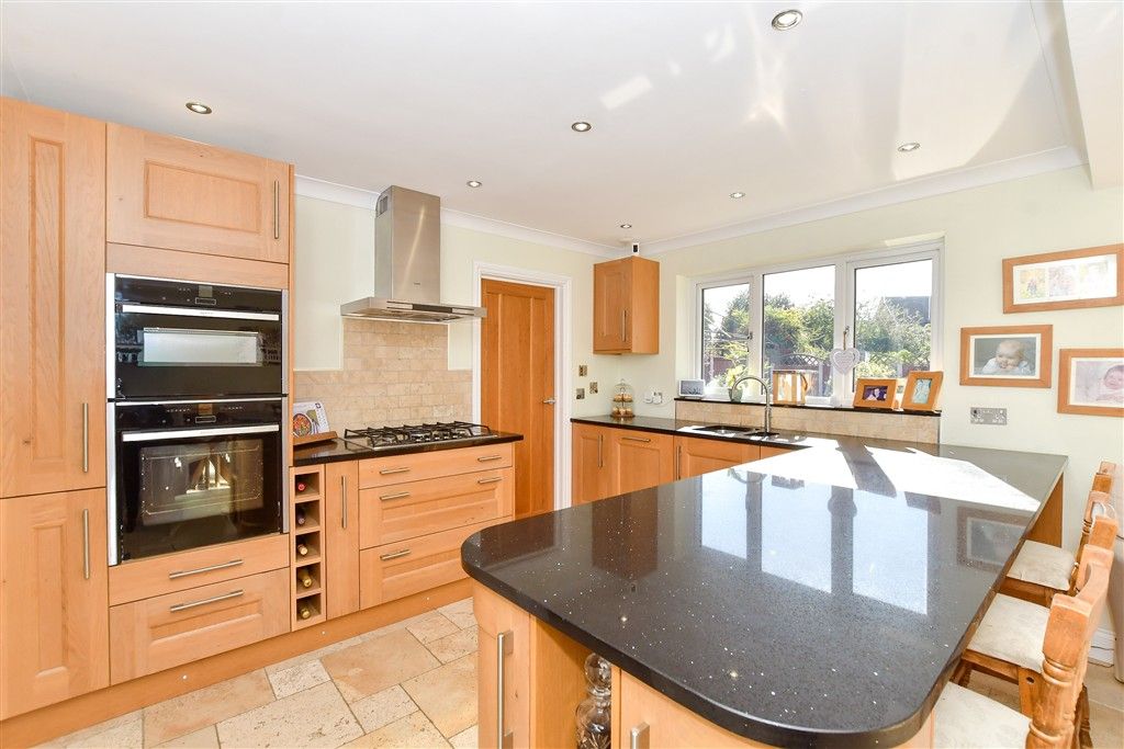 Property photo 2 of 14 Kitchen/Diner