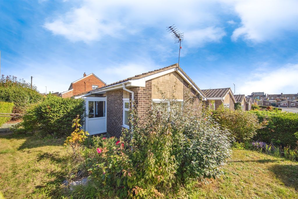 Property photo 1 of 17