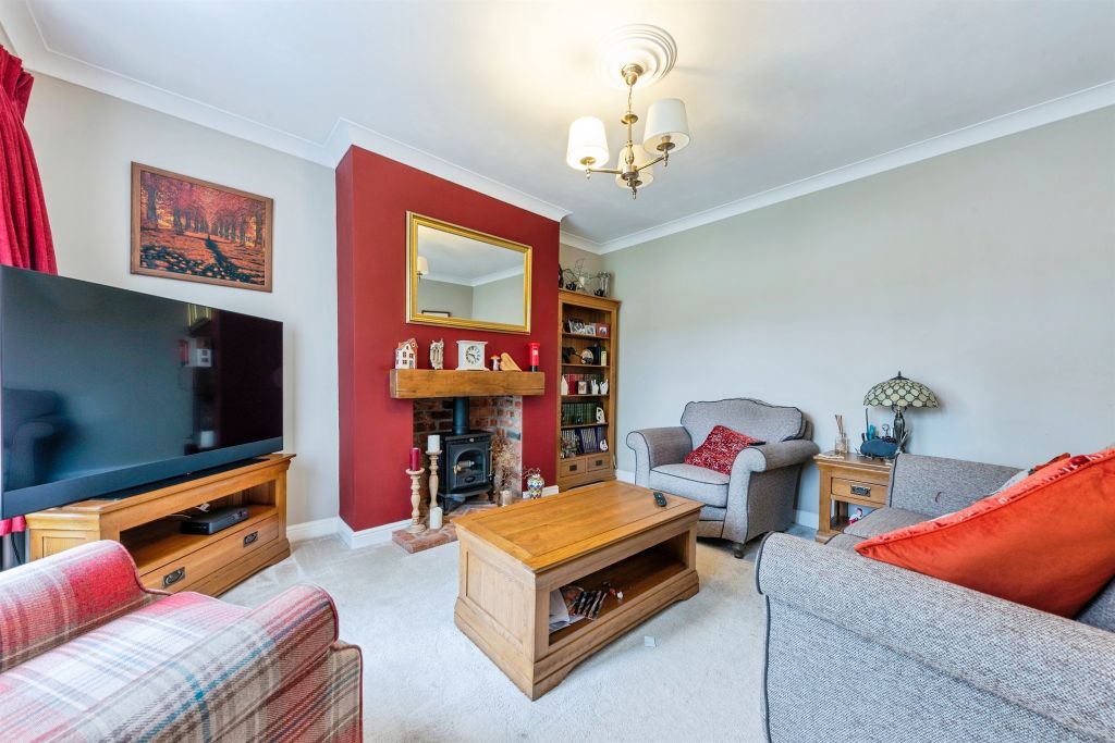 Property photo 2 of 23