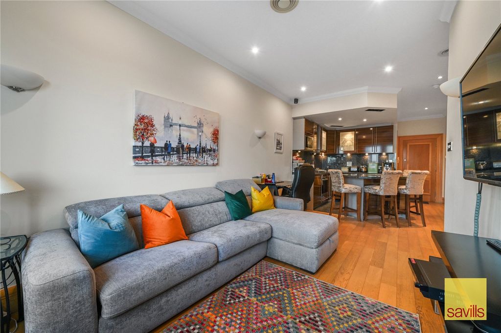 Property photo 3 of 15 Reception