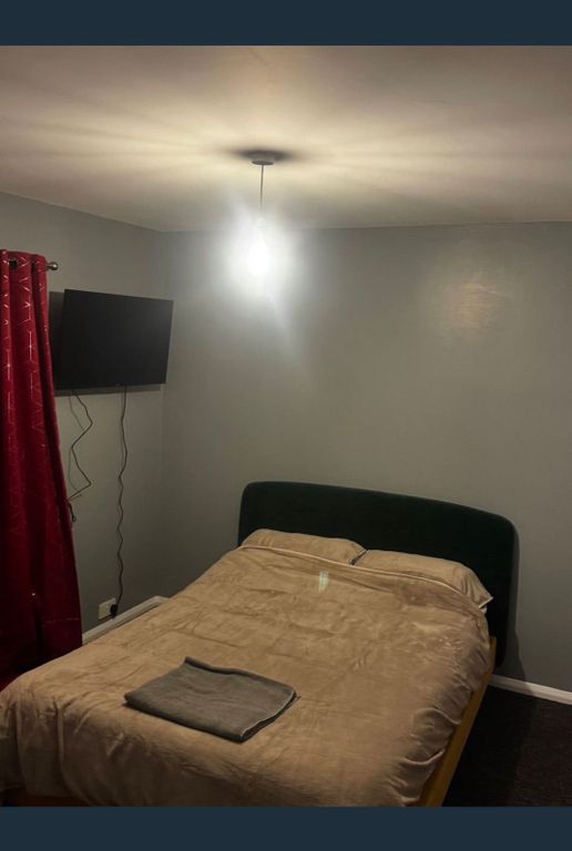 Property photo 2 of 3