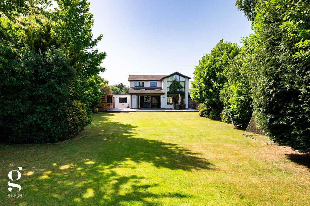 Property photo 3 of 36