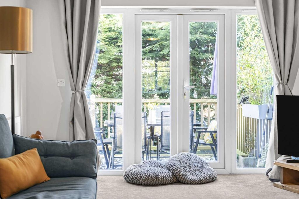 Property photo 3 of 30