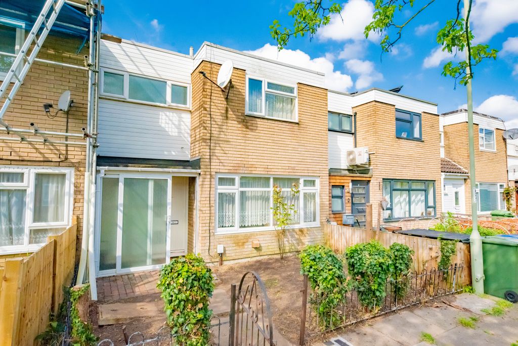 Property photo 1 of 15 Front