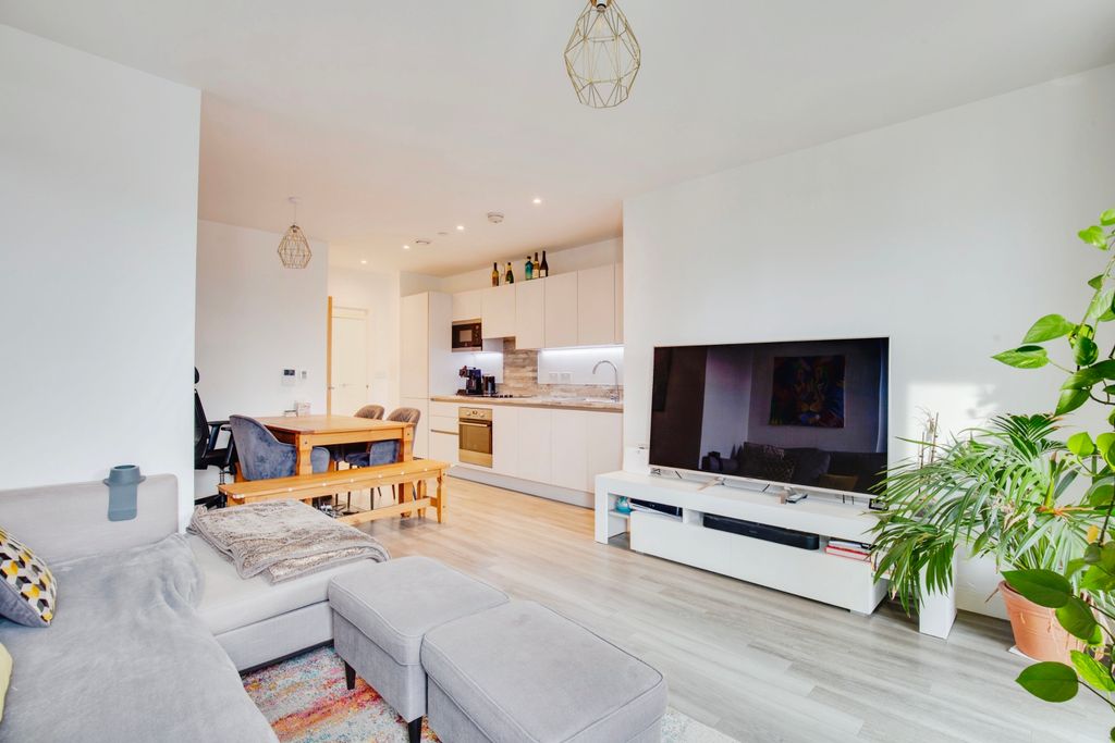 Property photo 1 of 20 842A7450Hdr