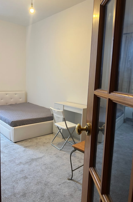 Property photo 1 of 3