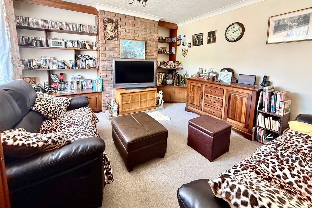 Property photo 3 of 16 Photo 17