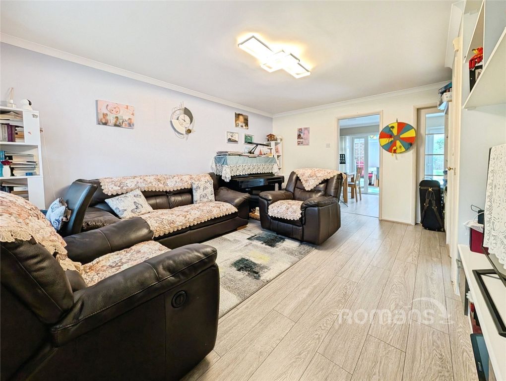 Property photo 3 of 18 Picture No. 02