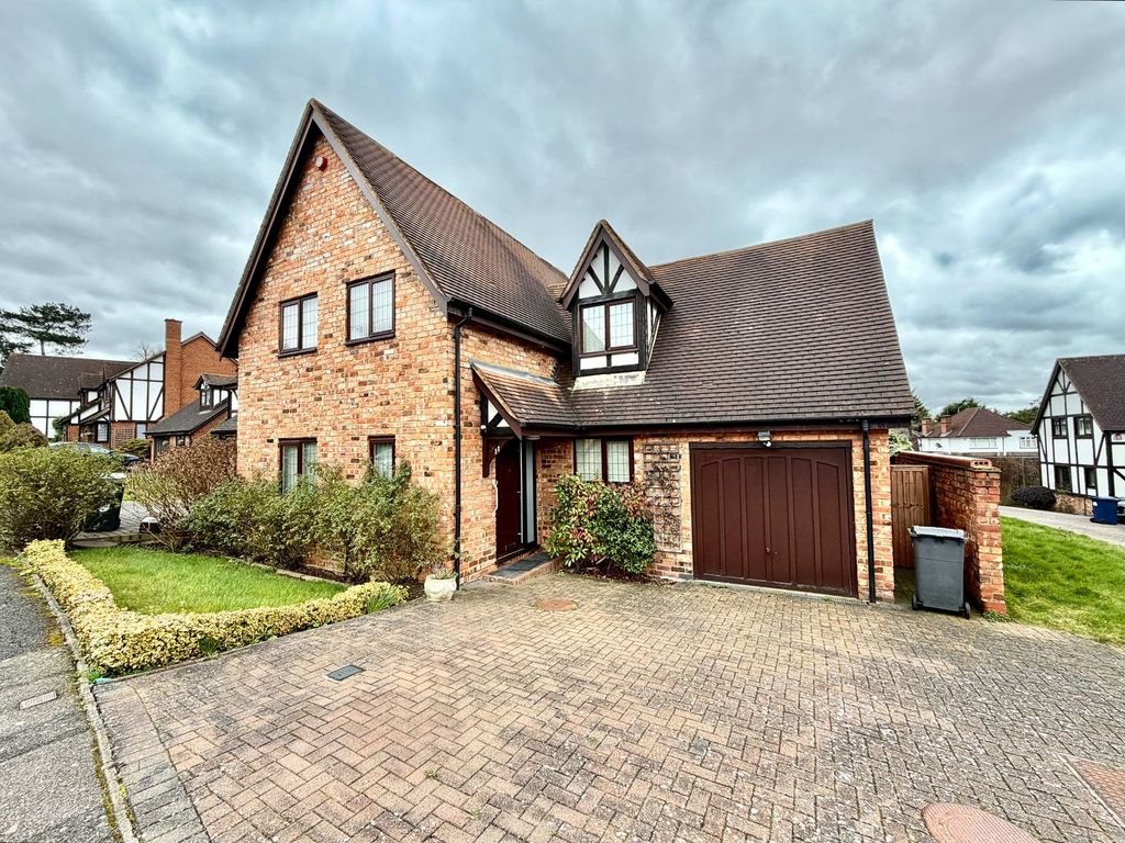 Property photo 1 of 18