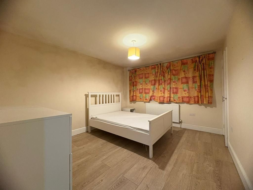 Property photo 1 of 1