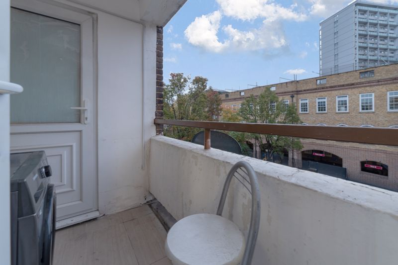 Property photo 3 of 11 Photo 1