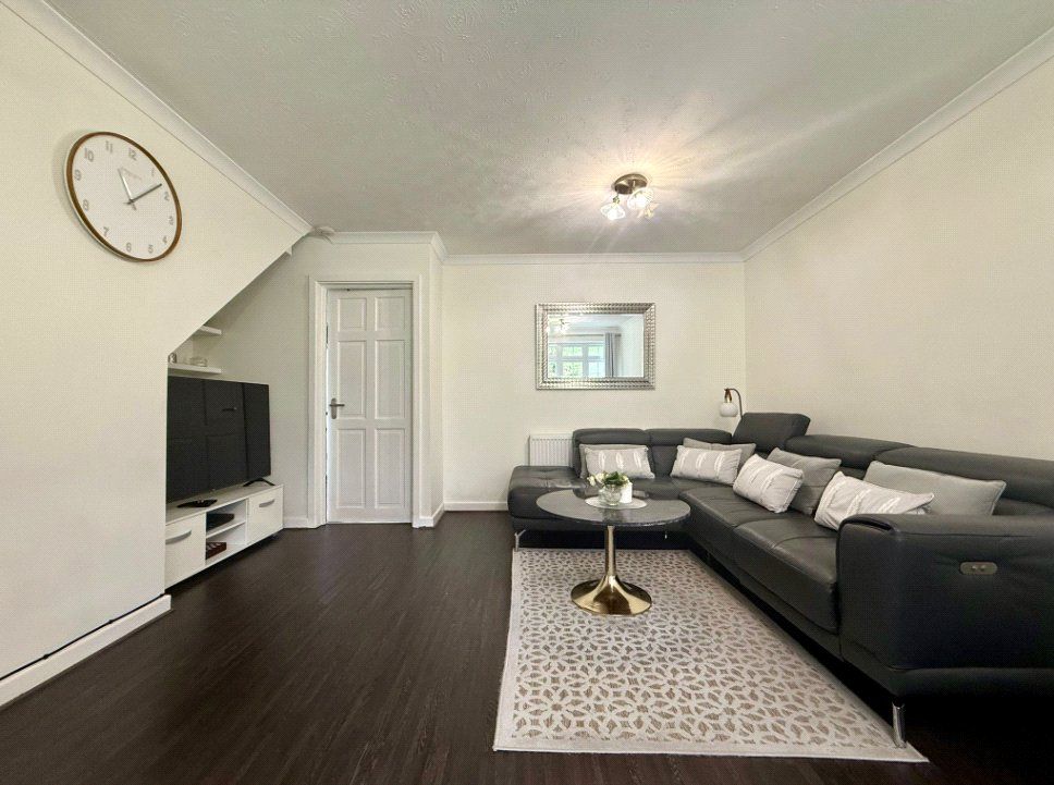 Property photo 3 of 27 Picture No. 23