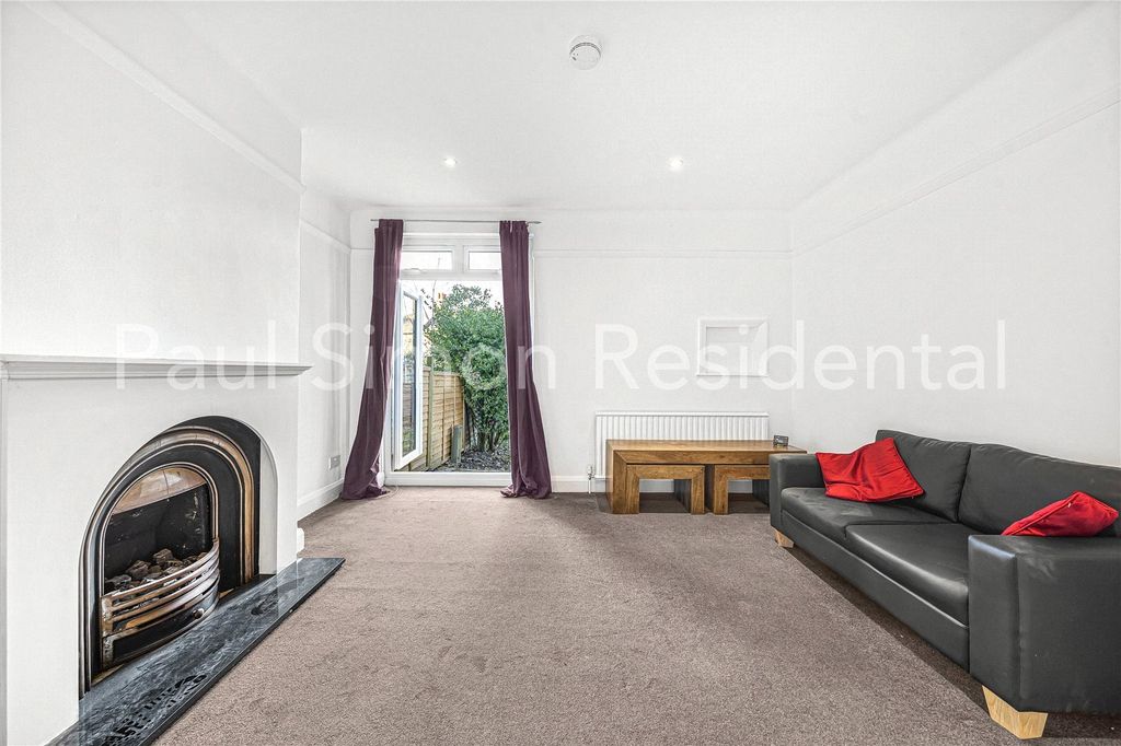 Property photo 3 of 15 Picture No. 15