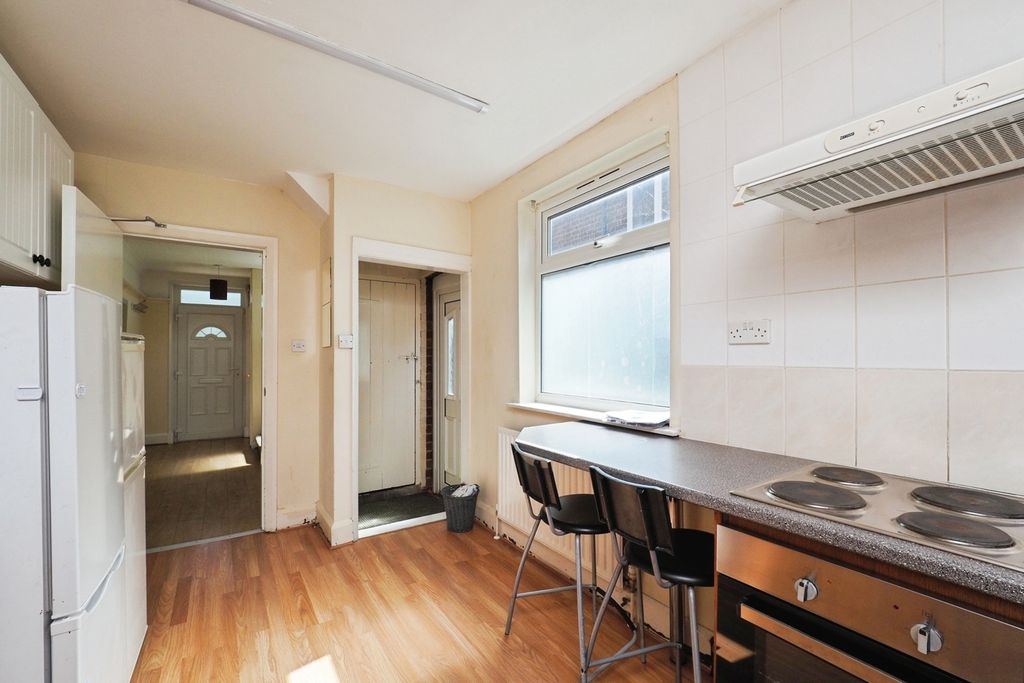 Property photo 3 of 17 Pbox-Img.Jpg