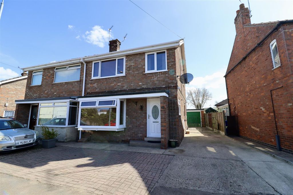 Property photo 2 of 13 Img_8271.Jpeg