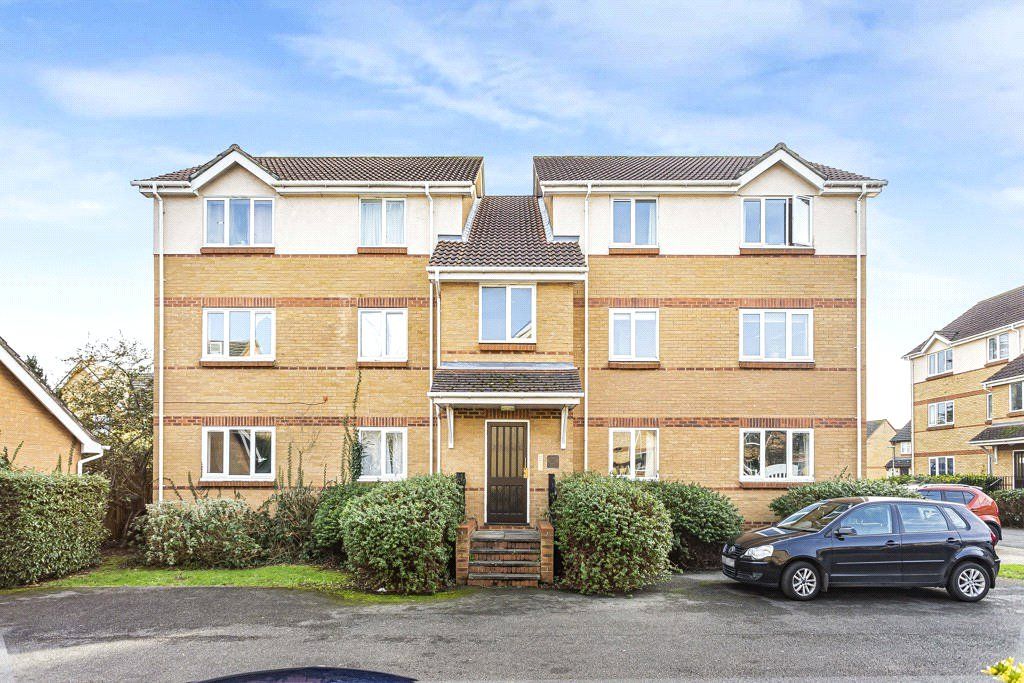 Property photo 1 of 8 External