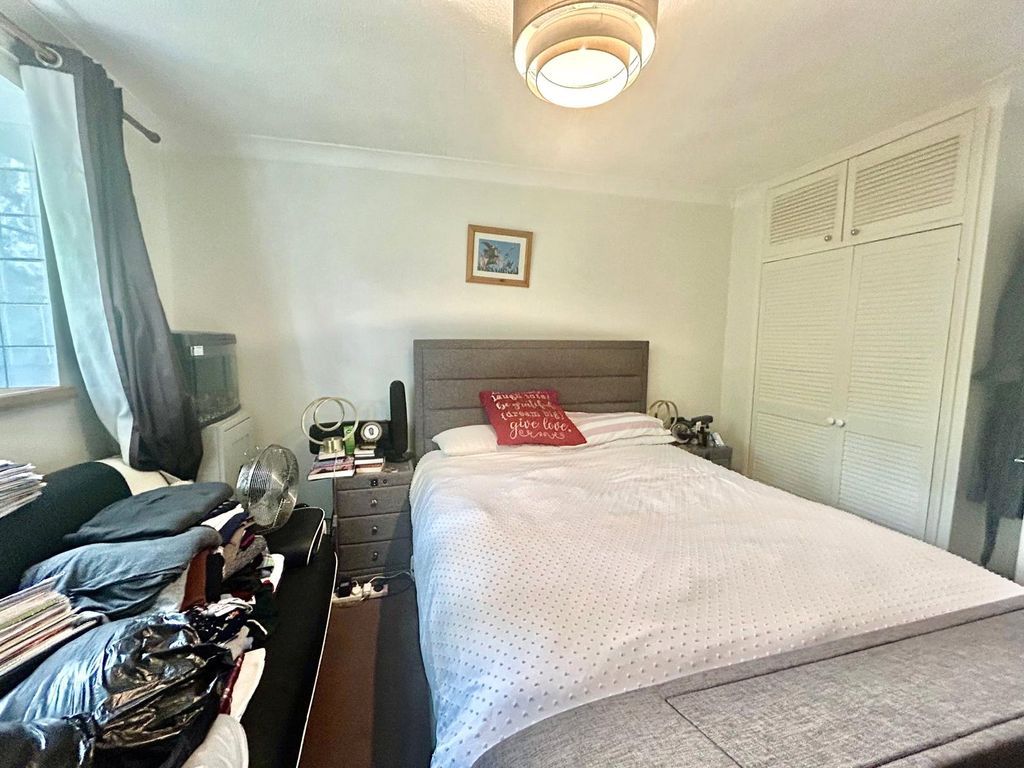 Property photo 3 of 7 Picture No. 05