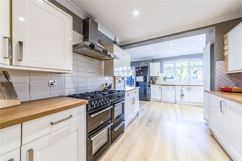 Property photo 2 of 32 Kitchen