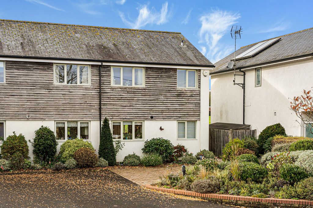 Property photo 1 of 24 Floorplan